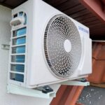 Przykładowa realizacja montażu klimatyzacji u klienta przez firmę RjSystem - jednostka zewnętrzna Samsung w domu